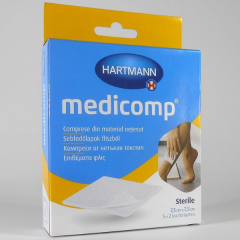 Medicomp sebpárna flísz steril 7,5 x 7,5 cm (10x)